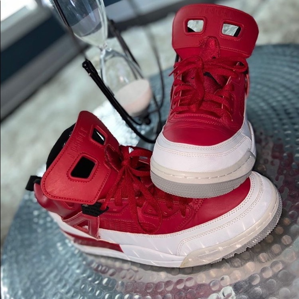 Jordan Spizikes